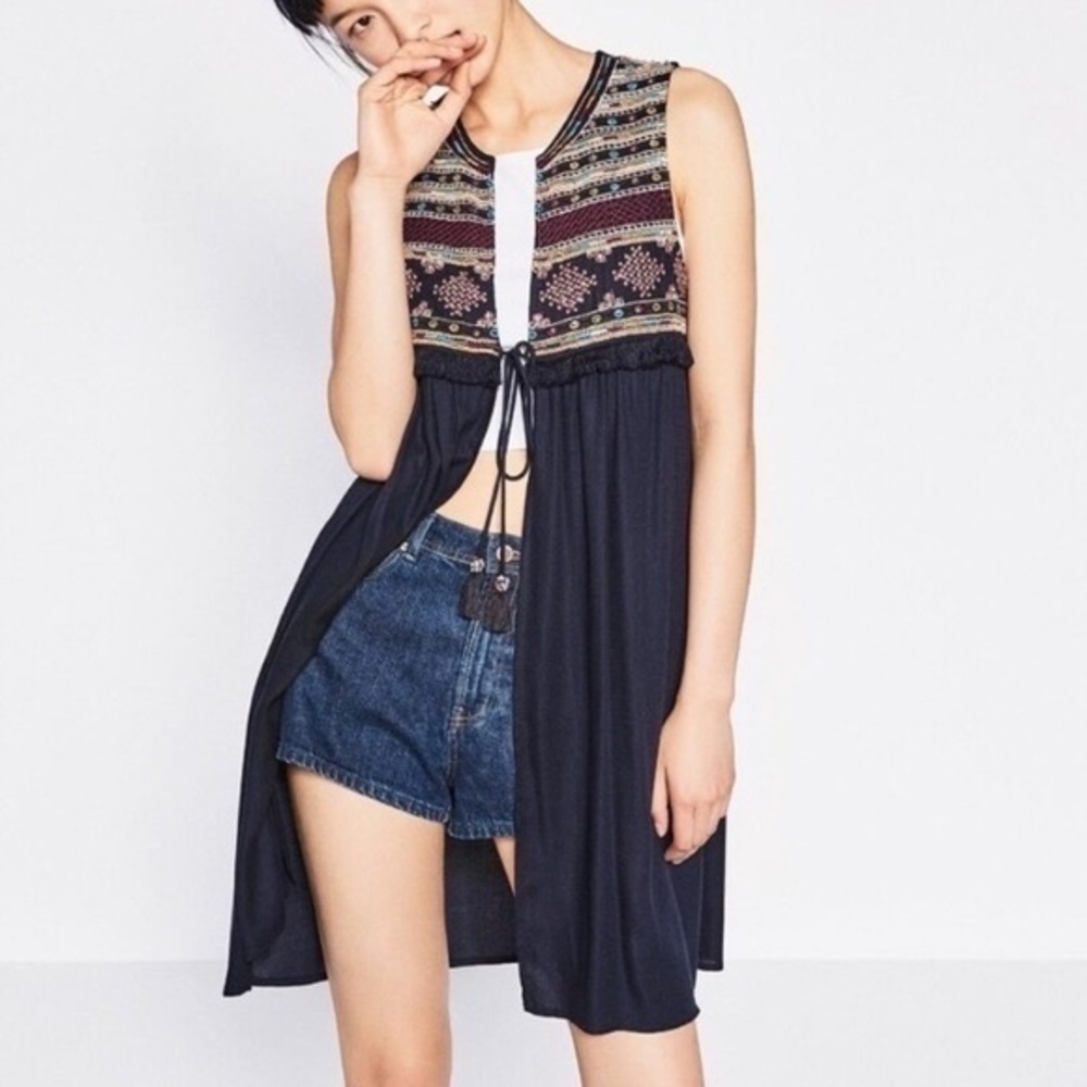 NWT Zara Trafulac Embroidered Open Front Vest, Size S, gorgeous